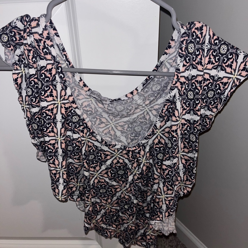 Crop top
